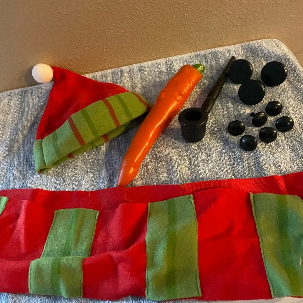 Snowman Kit Eyes Pipe Buttons Hat Scarf
